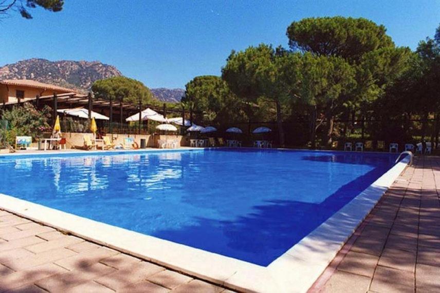Beach House Calaverde Village Santa Margherita di Pula Exterior foto